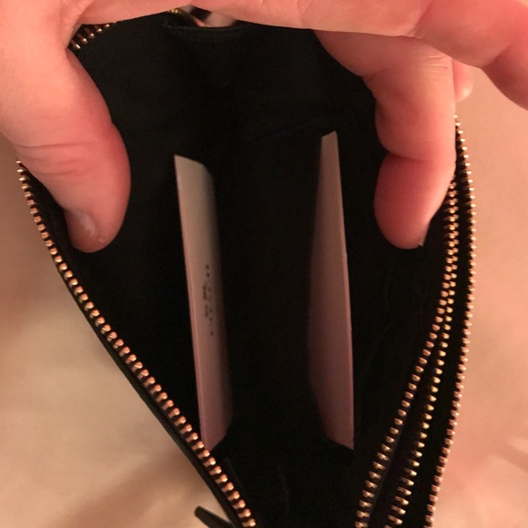 NWT Coach Wristlet - Picture 6 of 8